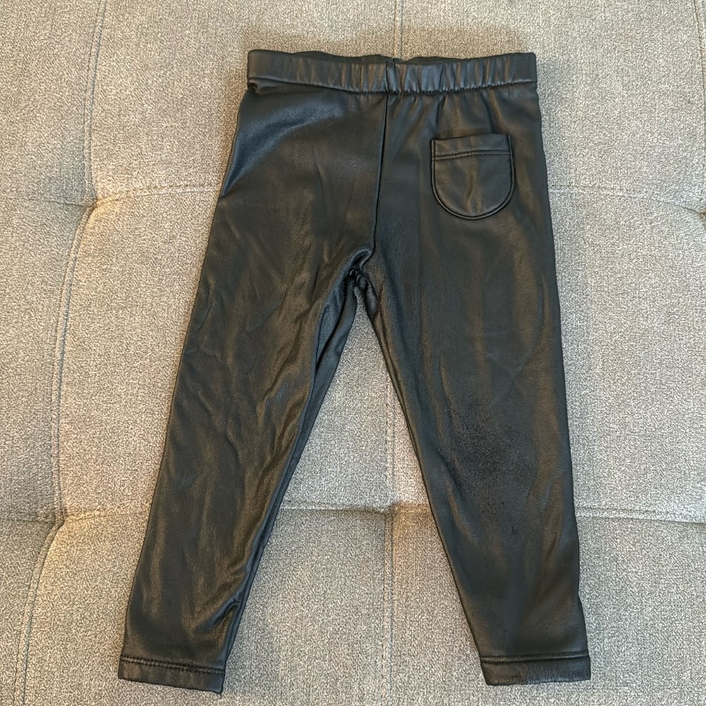 Leather leggings